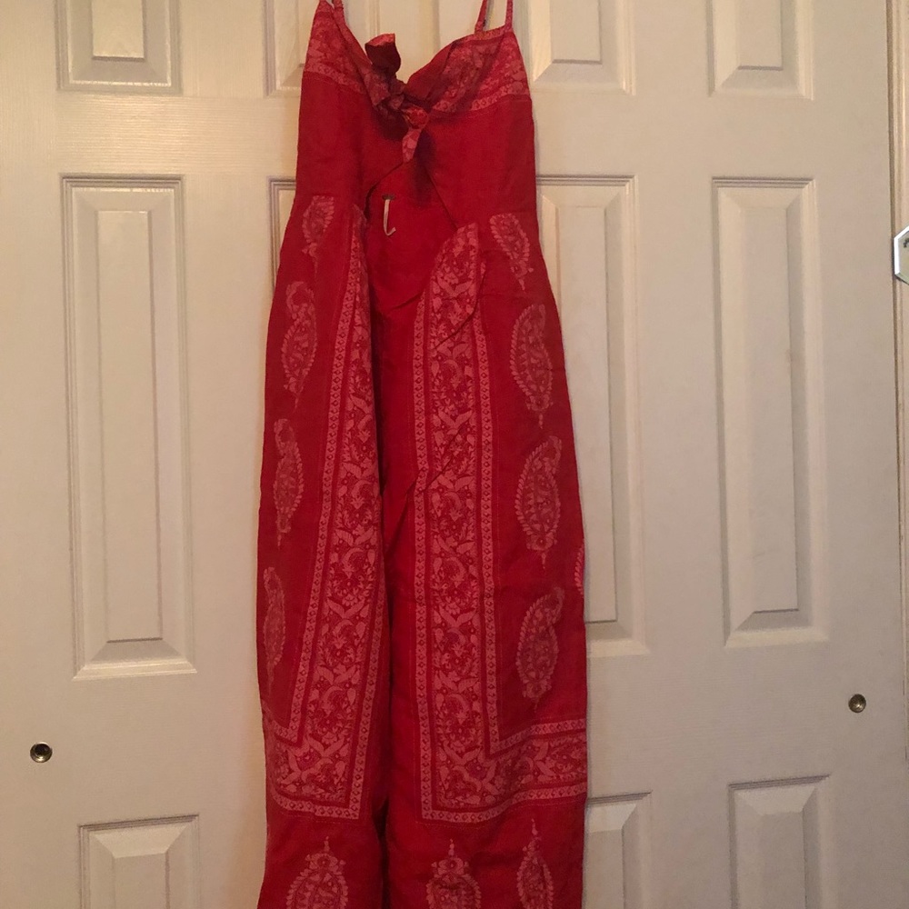 Free people romper, never worn.